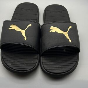 ‎Puma slides- Men 10- Preowned